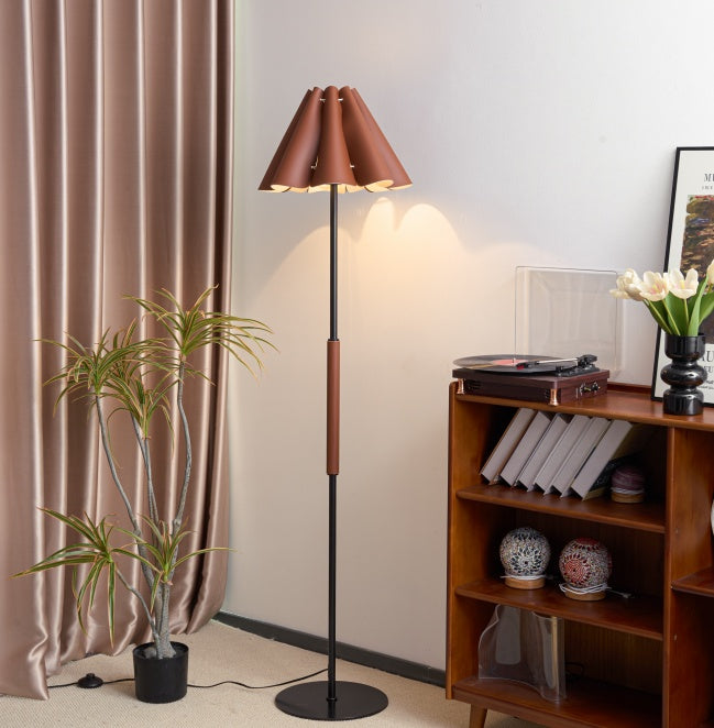 Breslavia: Floor Lamp With Leather Lampshade