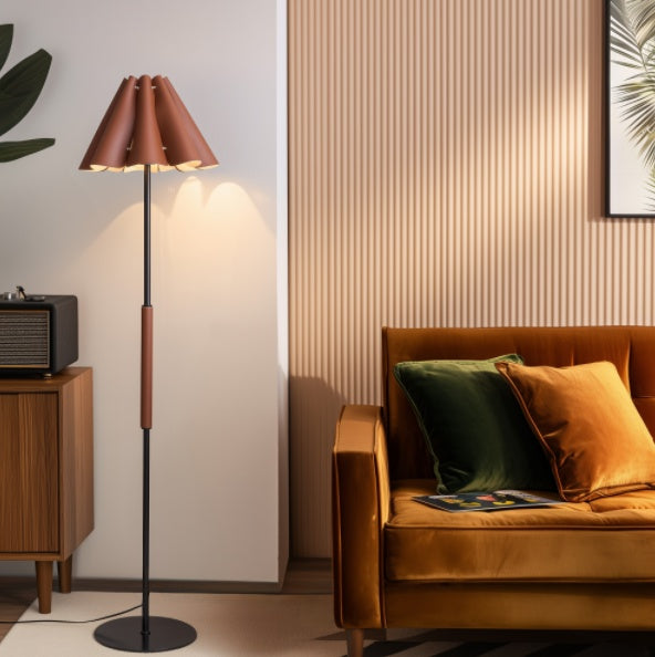 Breslavia: Floor Lamp With Leather Lampshade